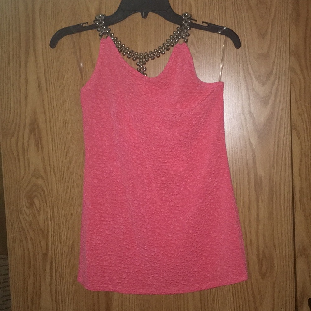 2️⃣Ⓜ️very cute sleeveless top